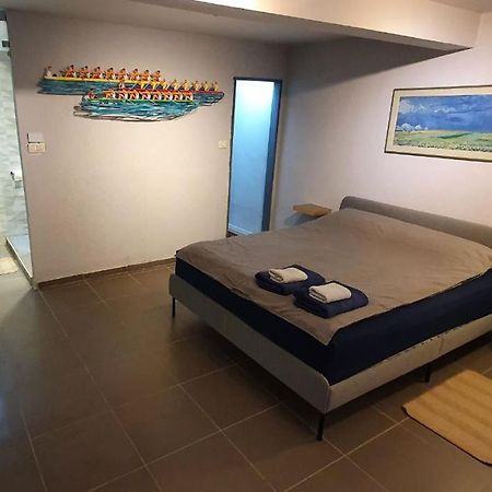 Cozy Fully-Equipped Apartment Near The Old City Yerusalem Bagian luar foto